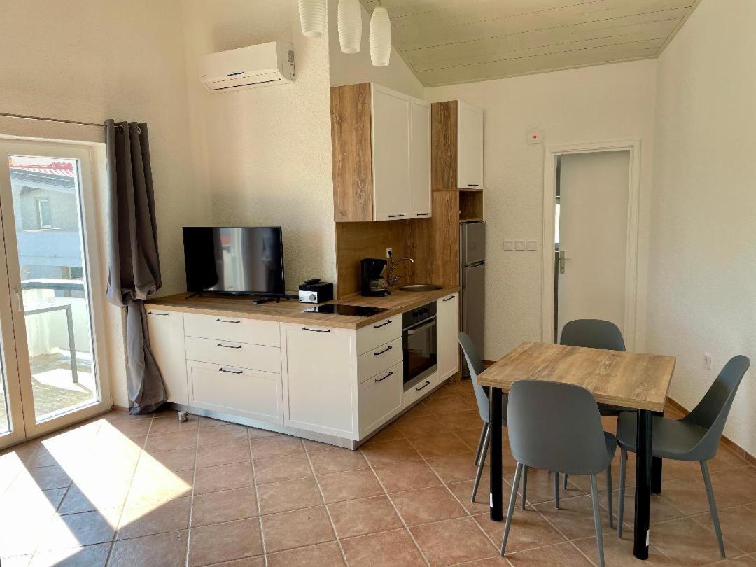 Apartment Josip Vir Exteriér fotografie